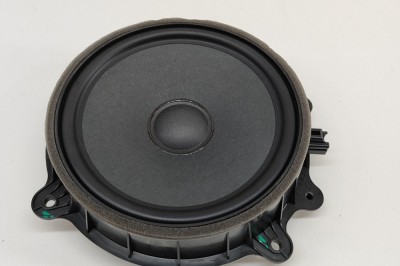 Difuzor ușă dreapta față TESLA MODEL Y 2023 OEM: 1079744-00-E | 21927610 foto