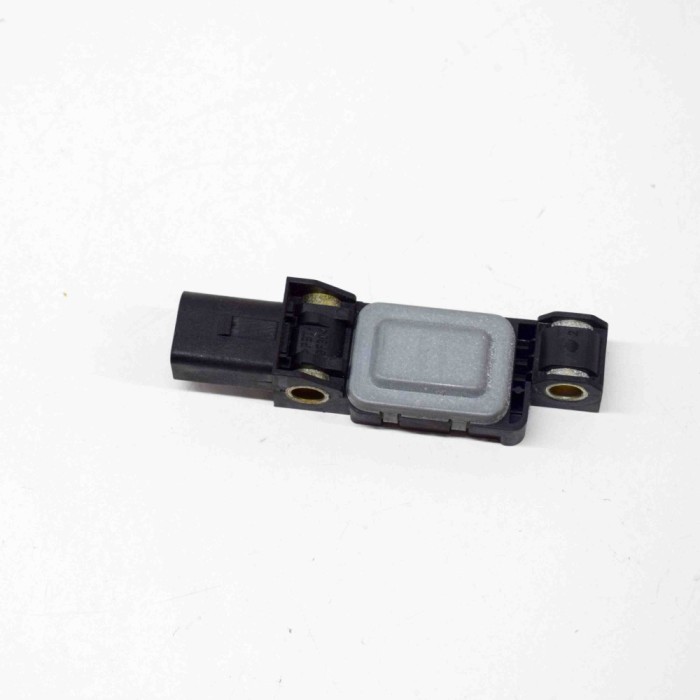 Senzor de impact dreapta spate AUDI A8 D3 4E2, 4E8 2003 OEM: 4B0959643C | 13940460