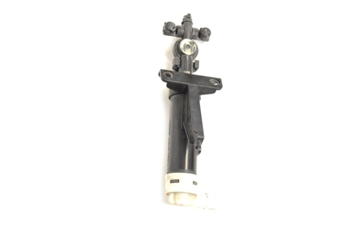 Pompa spălător far dreapta LEXUS GS III GRS19_, UZS19_, URS19_ 2009 OEM: 78207 13595843