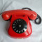 Telefon fix cu disc vintage, rosu, romanesc, model Broscuta 1973