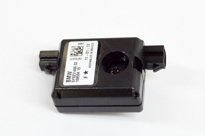 Amplificator de antena BMW 3 F30, F80 2013 OEM: 10859410,9231466,28255372 14967914