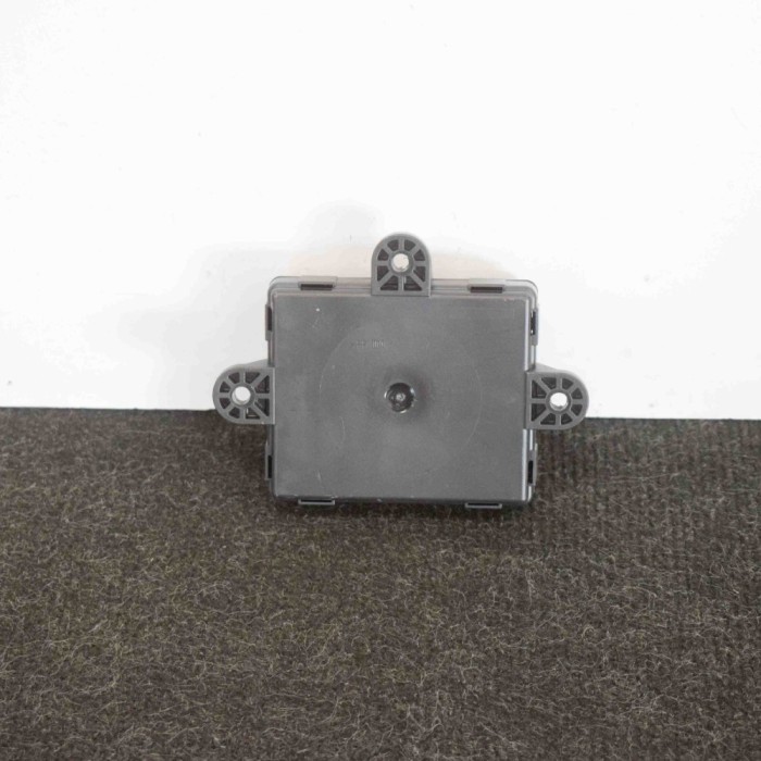 Modul de control ușă dreapta față FORD FOCUS III 2016 OEM: F1ET-14B531-BF,F1ET-14F142-BC,F1ET-14C064-AF 10876194
