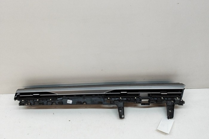 nerasta VW ARTEON 3H7 2023 OEM: 3G8858415J,3G8858415,3G8819728A,3G8819727A 28196883