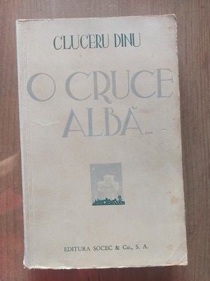 O cruce alba Cluceru Dinu foto