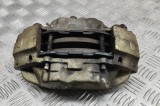 Etrier de fr&acirc;nă dreapta față LAND ROVER DEFENDER L315 2005 OEM: LR017742 27800986