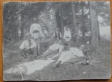 Foto pe carton , La poalele Masivului Iezer -Păpușa, de la Cabana Voina , 1924