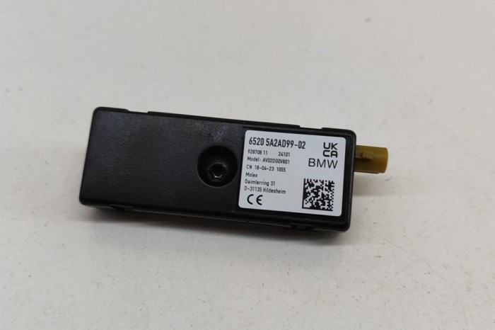 Amplificator de antena BMW iX3 G08 2023 OEM: 5A2AD99 27452061
