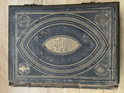 Biblia veche , 1875 , engleza, 6 kg, 34 x 28 x 9 cm , Biblie , coperta piele foto