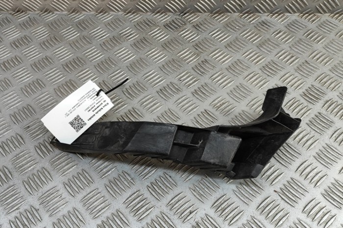 Suport bara de protecție dreapta spate ALFA ROMEO STELVIO 949_ 2018 OEM: 50535780 | 31991616