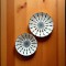 Set veselă ceramic cu model abstract radial albastru