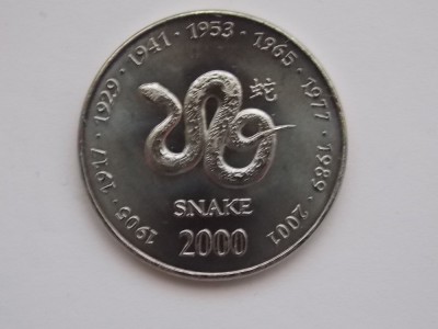 10 SHILLINGS 2000 SOMALIA-SARPE foto