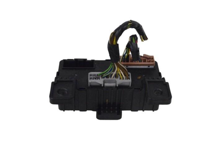 Alt modul de control SSANGYONG KORANDO 2016 OEM: 82150-34010 22946104