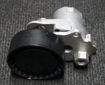 &amp;Icirc;ntinzător de curea AUDI Q3 8U 2014 OEM: 04E145299L | 2151265 foto