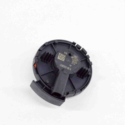 Senzor de impact dreapta față TESLA MODEL 3 2021 OEM: 1036762-00-A | 14135019 foto