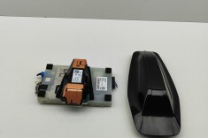 Antena BMW 5 G60 2025 OEM: 5A09D89,TN1R23NE,5A4CF70,5A4CF70-05,5B5C755 31535120