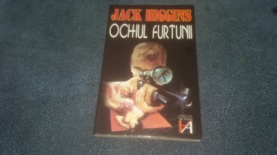 JACK HIGGINS - OCHIUL FURTUNII foto