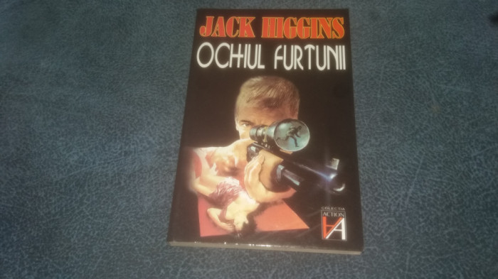 JACK HIGGINS - OCHIUL FURTUNII