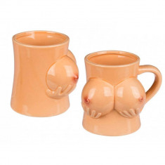 Mug Boobs - Cană Ceramică cu Formă de S&acirc;ni