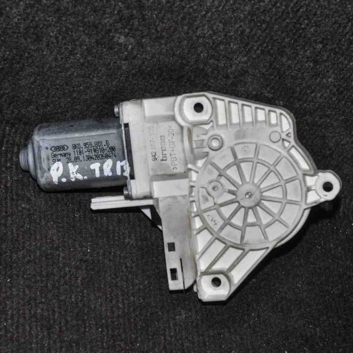 Motor macara geam ușă st&acirc;nga față VW TOUAREG 7P5 2013 OEM: 8K0959801B 1235048