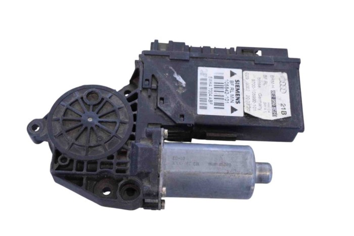 Motor macara geam ușă dreapta față AUDI A4 8E2, B6 2001 OEM: 8E2959801B 30059162