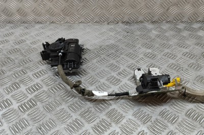 &amp;Icirc;ncuietoare haion AUDI A4 Avant 8W5, B9 2017 OEM: 3V5827887,4M0827506D 30378071 foto