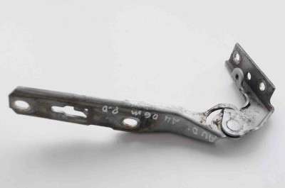 Balama capota dreapta față AUDI A4 8EC, B7 2006 OEM: 8E0823302E 1660130 foto