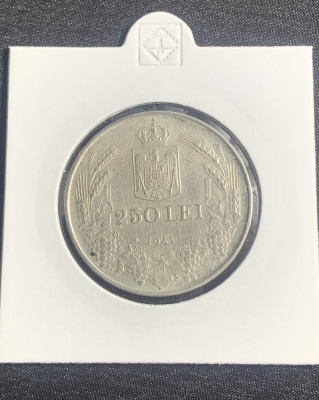 Moneda 250 lei 1941 Totul pentru tara foto