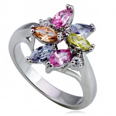 Inel lucios din metal - floare, zirconiu colorat, &icirc;n formă de lacrimă şi rotund - Marime inel: 49