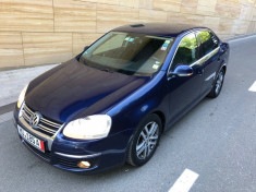 VW Jetta 1,9TDI ~ Clima ~ Webasto ~ Scaune Incalzite ~ Adus Germania foto