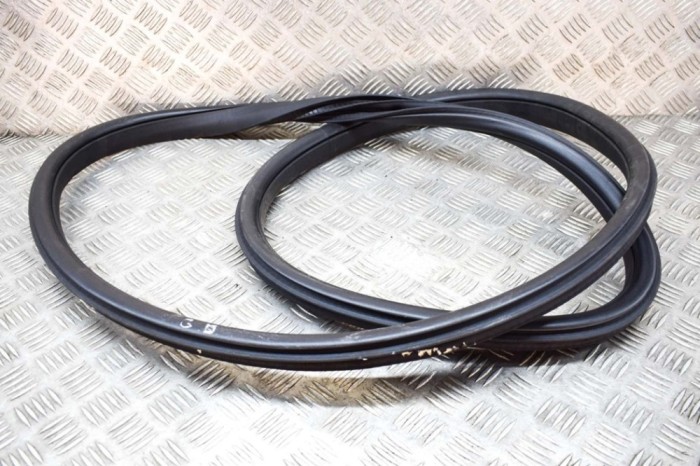 Garnitura ușă dreapta spate JAGUAR I-PACE X590 2020 OEM: J9D3-253A10-A | 17691091