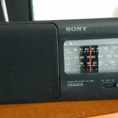 RADIO SONY ICF-780L - FM-MW-LW , FUNCTIONEAZA IN STARE FOARTE BUNA .