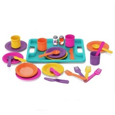 Set accesorii bucatarie de jucarie cu tacamuri, farfurioare, cescute si tavita 27 piese