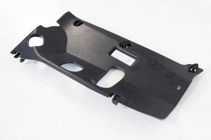 Ornament inferior planșa de bord BMW X5 F15, F85 2016 OEM: 9252418 10011413