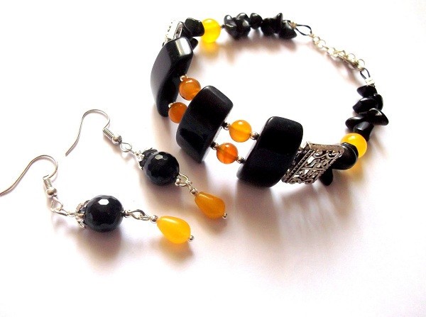 set cu agate galbene si onix 43854