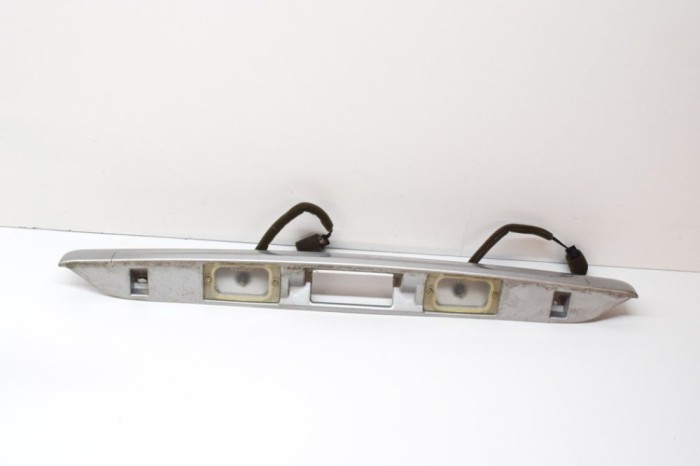 Ornament lampa număr de &icirc;nmatriculare KIA CARNIVAL II GQ 2004 OEM: 2K53A51270 | 14647962