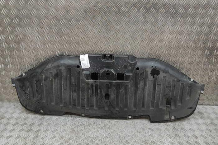 Scut motor central spate AUDI Q4 Sportback F4N 2024 OEM: 89E825213A | 31647563