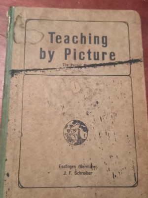 TEACHING BY PICTURE foto