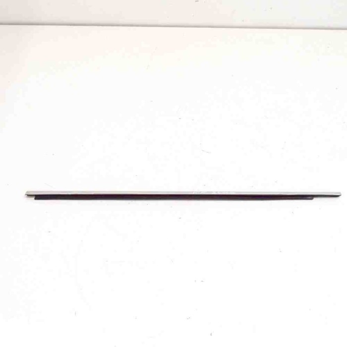 Chedar geam ușă st&acirc;nga față TESLA MODEL X 2016 OEM: 1032173-00