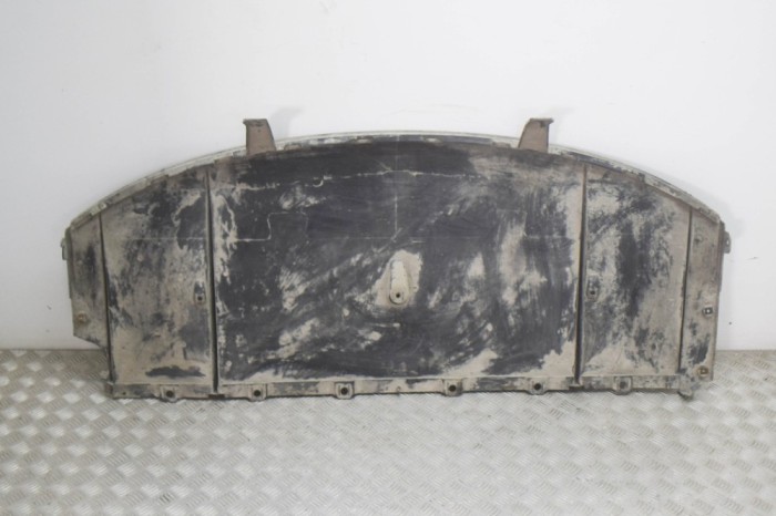 Scut motor central spate TESLA MODEL S 2017 OEM: 1057320-00-B 12402178