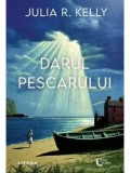 Darul pescarului/Julia R. Kelly, Litera
