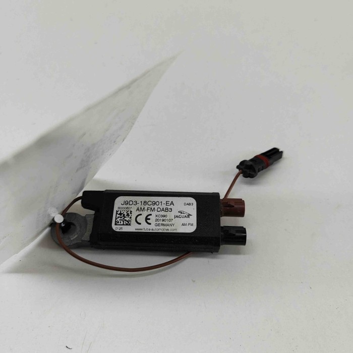 Amplificator de antena JAGUAR I-PACE X590 2019 OEM: J9D3-18C901-EA