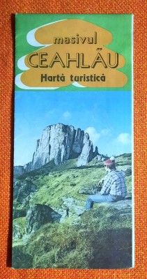 Masivul Ceahlau Harta turistica + 18 trasee descrise amanuntit, inclusiv durata foto