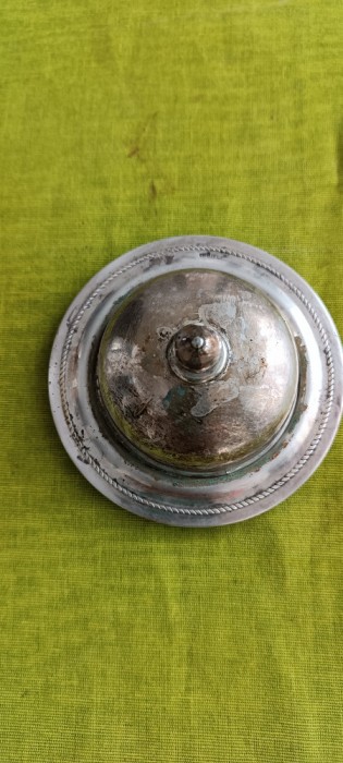 Solnita argintata si marcata, provenienta suedeza