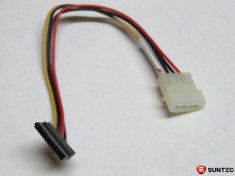 Adaptor molex 4-pin la alimentare SATA foto