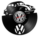 Ceas de perete decorativ realizat din disc de vinil, Model Volkswagen Broscuta / VW Beetle Clasic, Negru, 30 cm