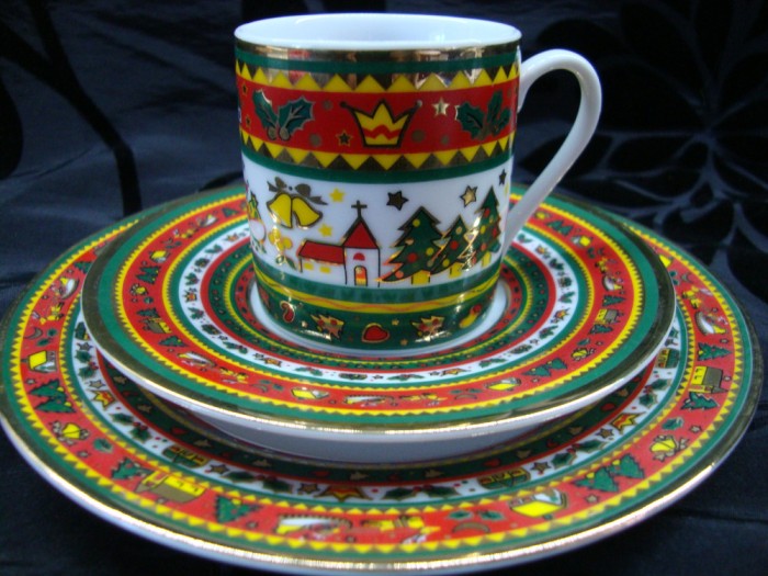 SET / SERVICIU MIC DEJUN CU MOTIV CRACIUN