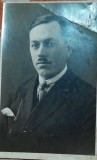 Fotografie tip carte postala, barbat cu mustata, perioada interbelica