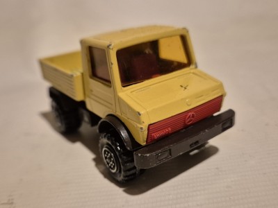 Unimog - Matchbox foto