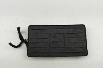Stație de &amp;icirc;ncărcare wireless AUDI Q7 4M 2016 OEM: 4M0035502,4774A-17700 | 31800800 foto
