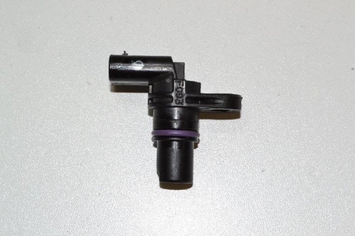 Senzor de poziție ax cu came VW JETTA MK6 162, 163 2014 OEM: 04C907601 2494185